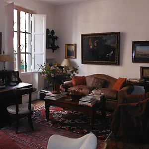Hotel Casa De Luca A Campo De Fiori 3*