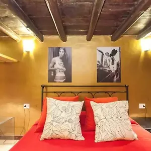Apartment Trevi Fountain Flat *