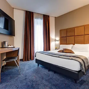 Dependance Trevi Collection Hotel 4*