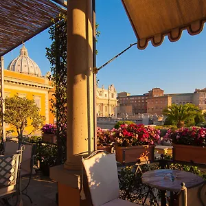 Residenza Paolo Vi Hotel