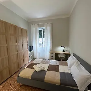 Piazza Vescovio Apartamento