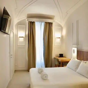Domus Maxima - & Guest house *