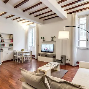 Apartment Myrhome - Spanish Steps Rome