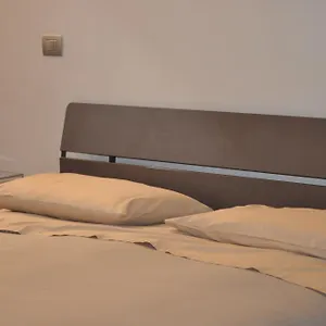 Affittacamere A Casa Di Pele Roma