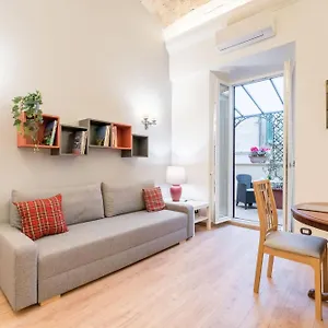 Atelier Dello Statuto, A Few Steps From Colosseo