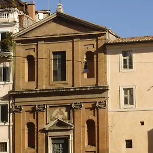 Hotel Domus Borgognona 2*
