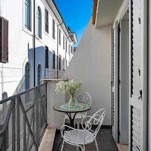 Numa Vici Aparthotel Rome
