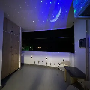 Flower Garden House Apartment *