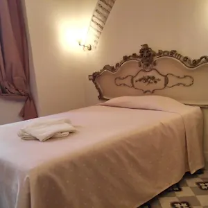 Guest house Marta 2*