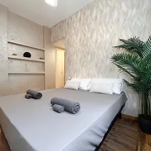 Apartment Domus Aurea *