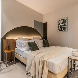 Dafne Ampio Nido, Vera Promessa Di Relax * Roma