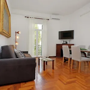 4bnb - Queen Mary Vatican Apartment *