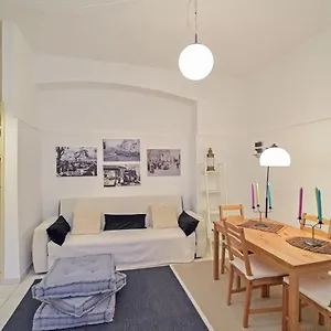 Lucia Ponte Milvio Apartment Rome