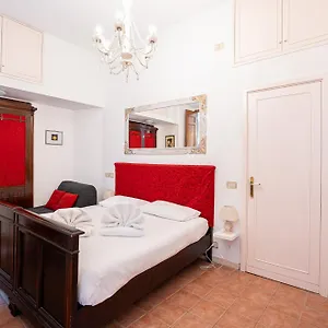 The Bishop's Loft Spagna Apartment *