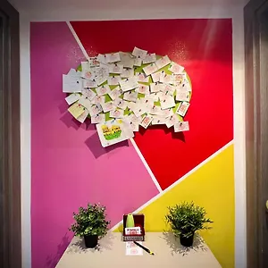 Whatshouse 3* Rome