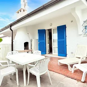 N300 - Numana, Bilocale Con Patio Attrezzato Apartment