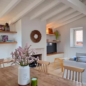 Appartement Mansarda In Piazzetta Centro Storico Manerba del Garda
