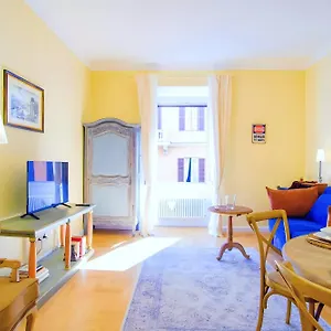 Elegantis Milos - Your Chic Retreat In *