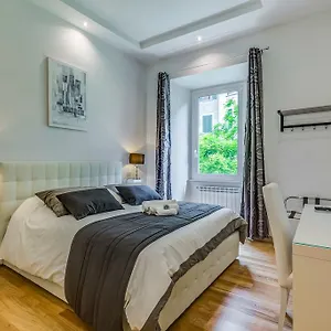 Prati Luxury Guest house 3*