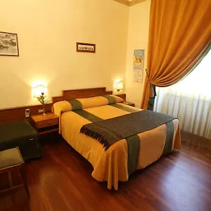 Al Colonnato Di San Pietro Bed & Breakfast Roma
