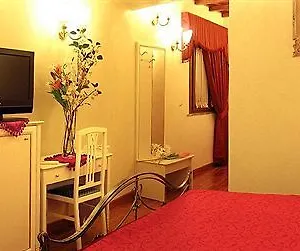 Sweet Dream Trevi Bed & Breakfast Rome