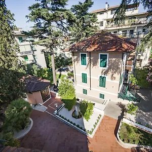 Aparthotel Aurora Rome