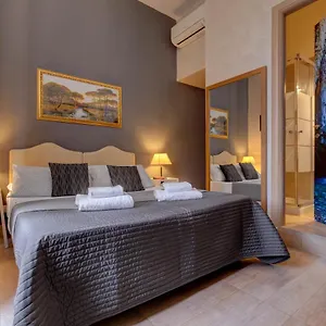 Bed & Breakfast Amoroma Domus