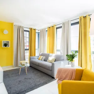 Apartment Skytower