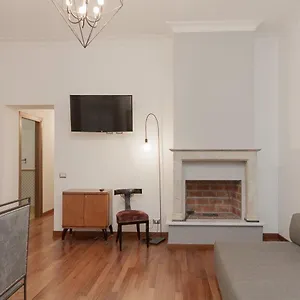 Babuino Apartment
