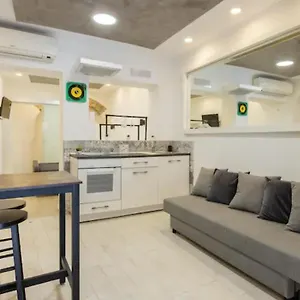 Historical Workshop - Fico Apartment Rome