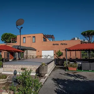 Hotel Petra 4*