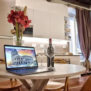 Apartment Falegnami Rome