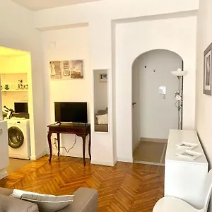 Apartment Pariolina Rome