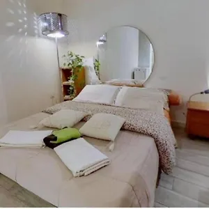 Art Apartment Rome