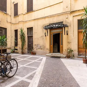 The Rent - Bright Flat Near San Pietro Aparthotel Rome