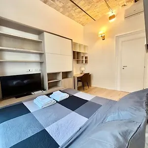 Ovidio Luxury Apartment
