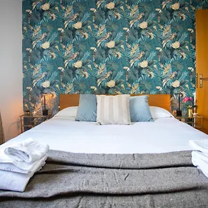 Apartment Emilia - Elegant And Modern Rome