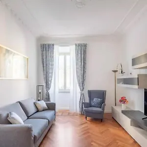 Apartment “la Palma Nel Cortile” *