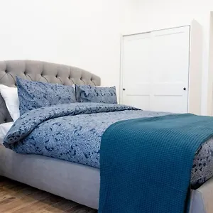 Heaven Luxury - 4 Bedroom 3 Bth, 13 Pr, Dowtown Apartment