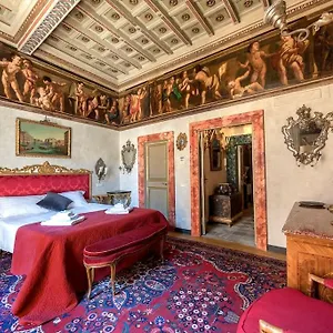 Piazza Navona Historical Palace Rome