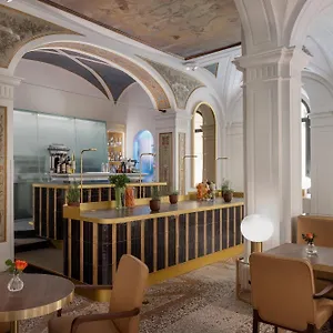 Hotel Maison Piazza Di Spagna Esperienze Rome