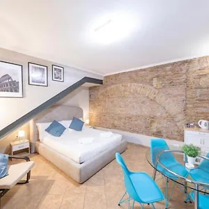- 1 Floor Apartment Rome