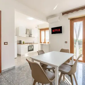 A 100m Dal Tram Gordiani House Apartment Rome