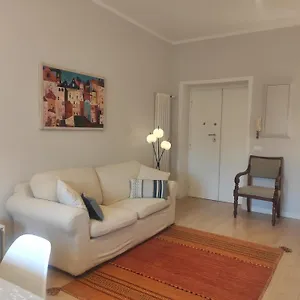 Apartment Anna Lucia's Flat Vicino A Trastevere E Al San Camillo