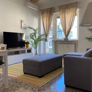 Apartment Fairome Albricci Rome