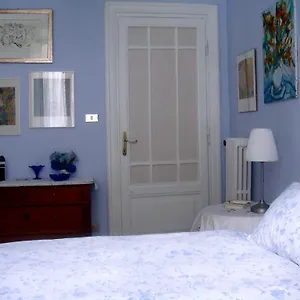 Cagliari House Bed & Breakfast *