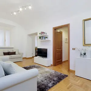 Apartment Cozy Oppio - My Extra