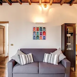 Over The Ghetto Apartment Rome
