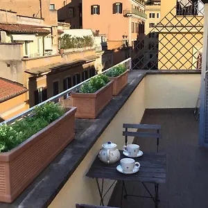 Attico Piazza Di Spagna Διαμέρισμα Ρώμη