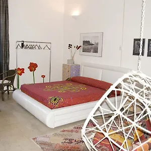 Ombelico Del 2* Rome